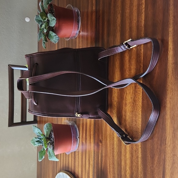 Vintage Coach Daypack - Picture 2 of 16